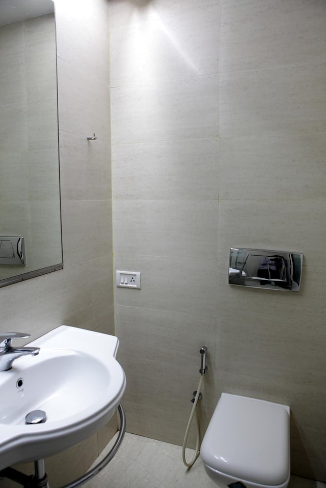 Hotel Elphinstone Annexe 13/53