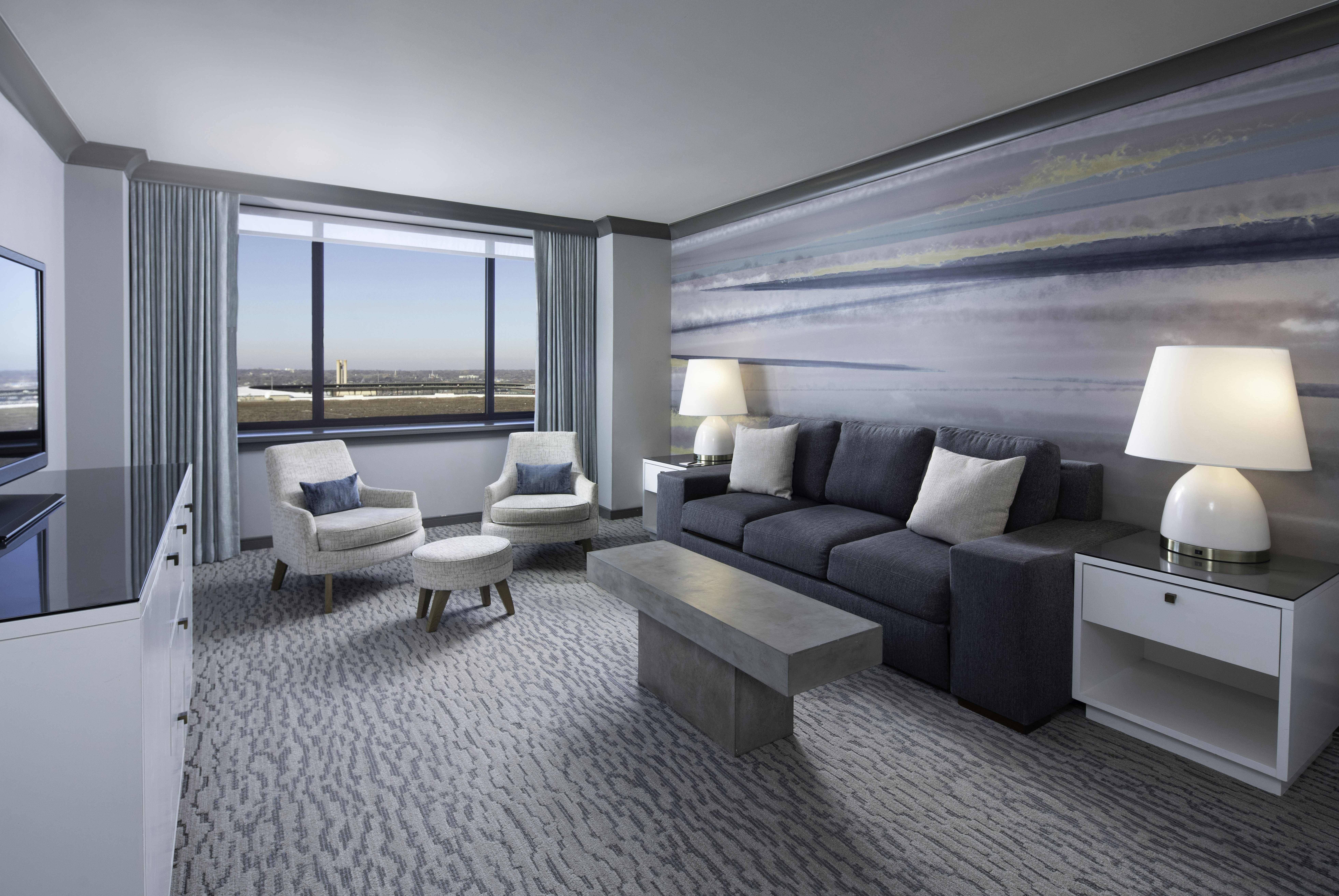 The Lofton Hotel Minneapolis, Tapestry Collection by Hilton 43/80