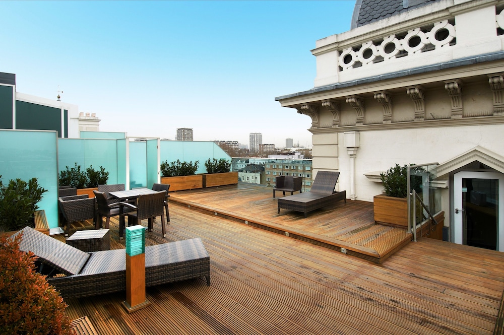 Hilton London Paddington 42/84