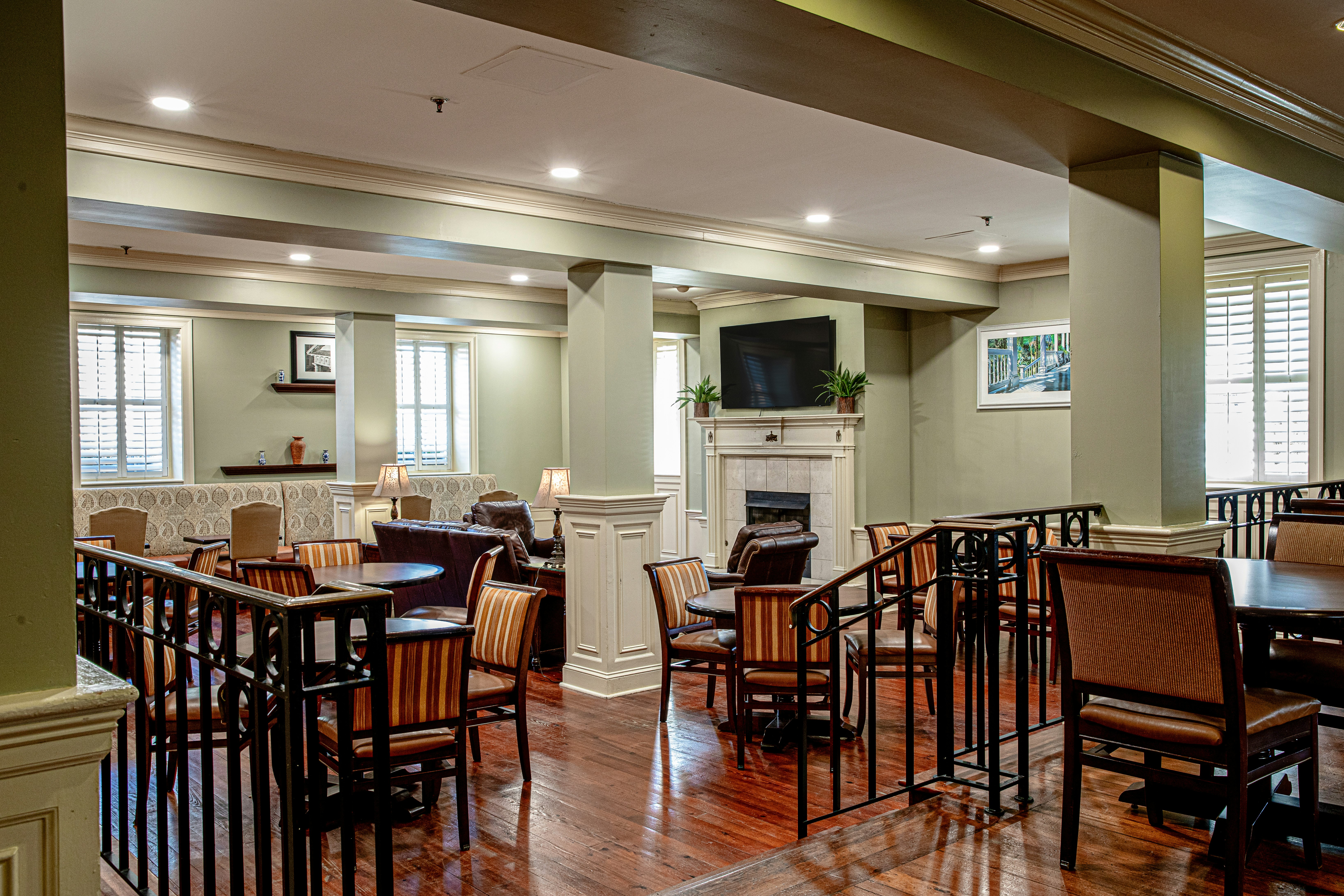 Hampton Inn Charleston Historic District 50/61