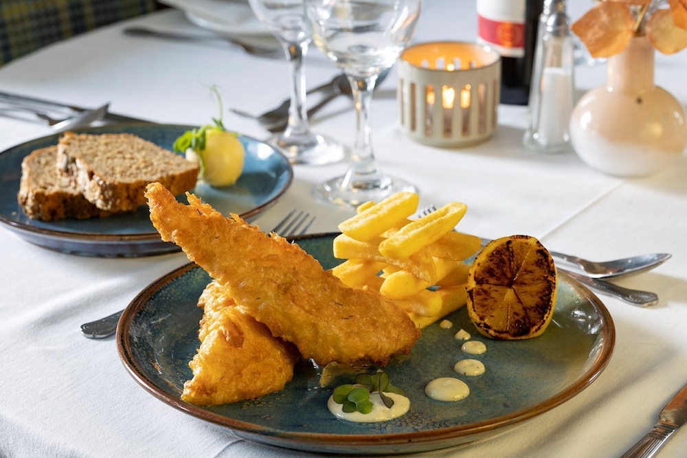 CAHIR HOUSE HOTEL 42/54