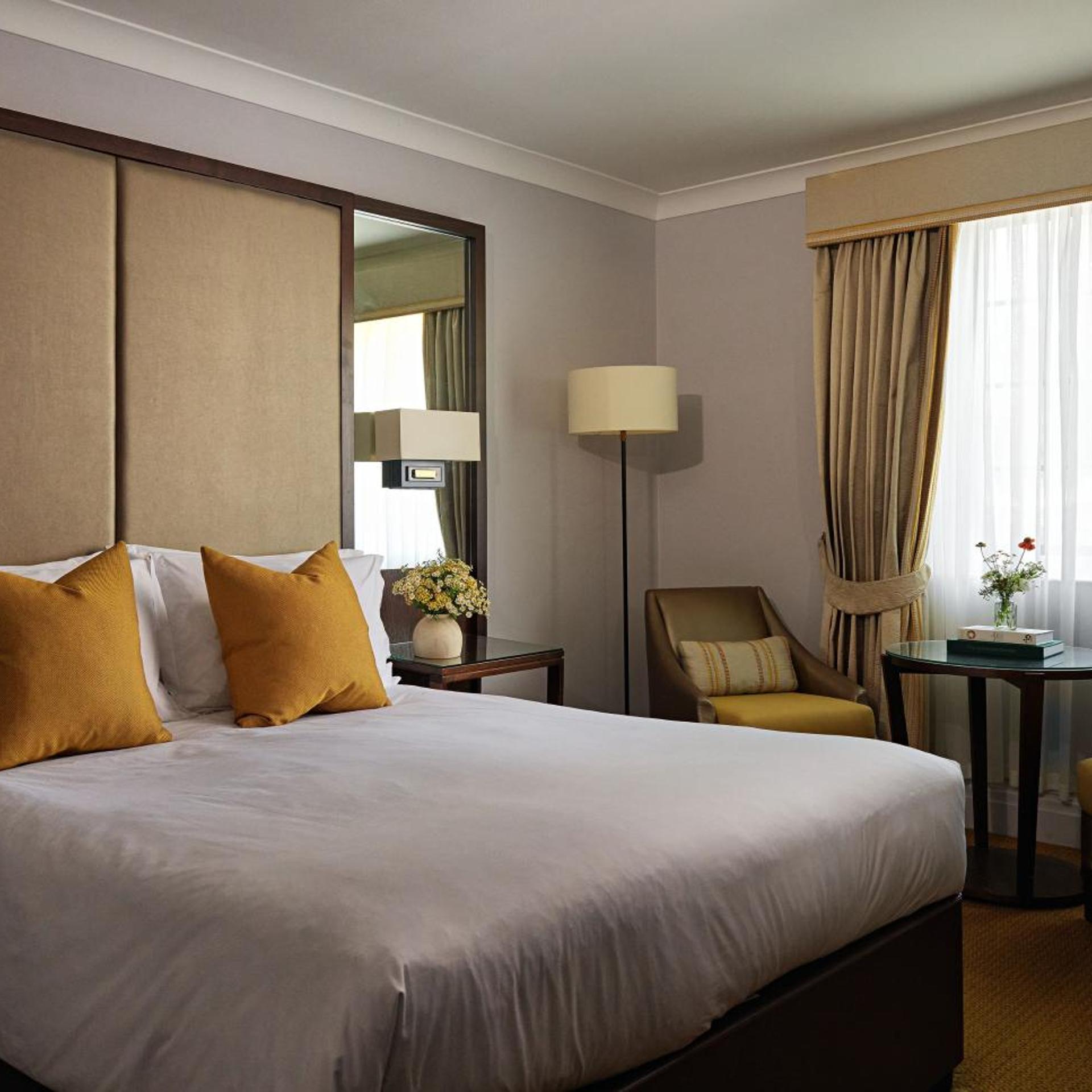 Room, Double Bed