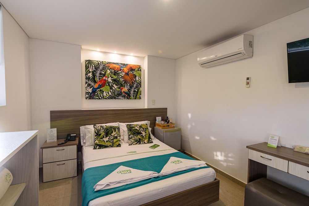 LLERAS GREEN HOTEL 25/71