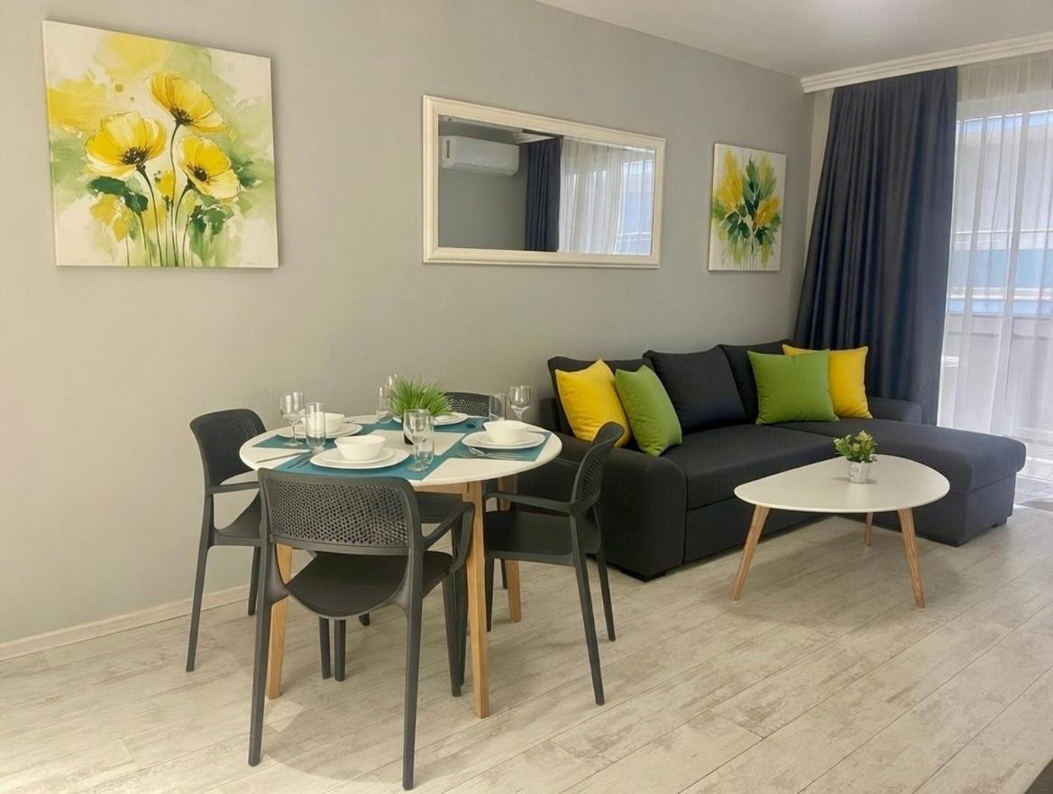 Hotel Eskada Beach 30/50