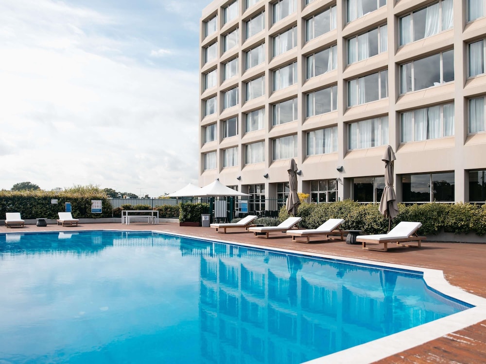 Mercure Sydney Parramatta 5/50