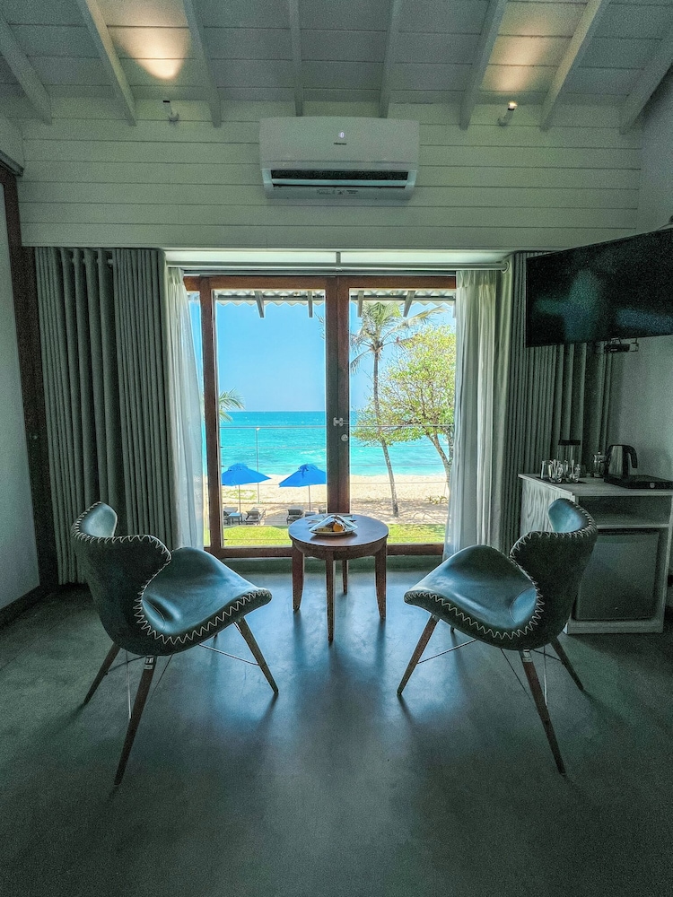 Ubuntu Beach Villas by Reveal 26/50