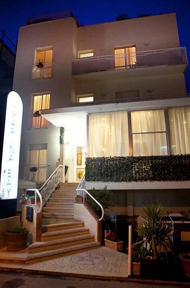 Hotel Marina Bay 3/56