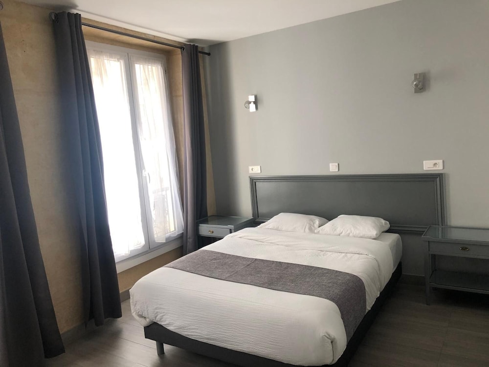 Hotel Clauzel 16/24
