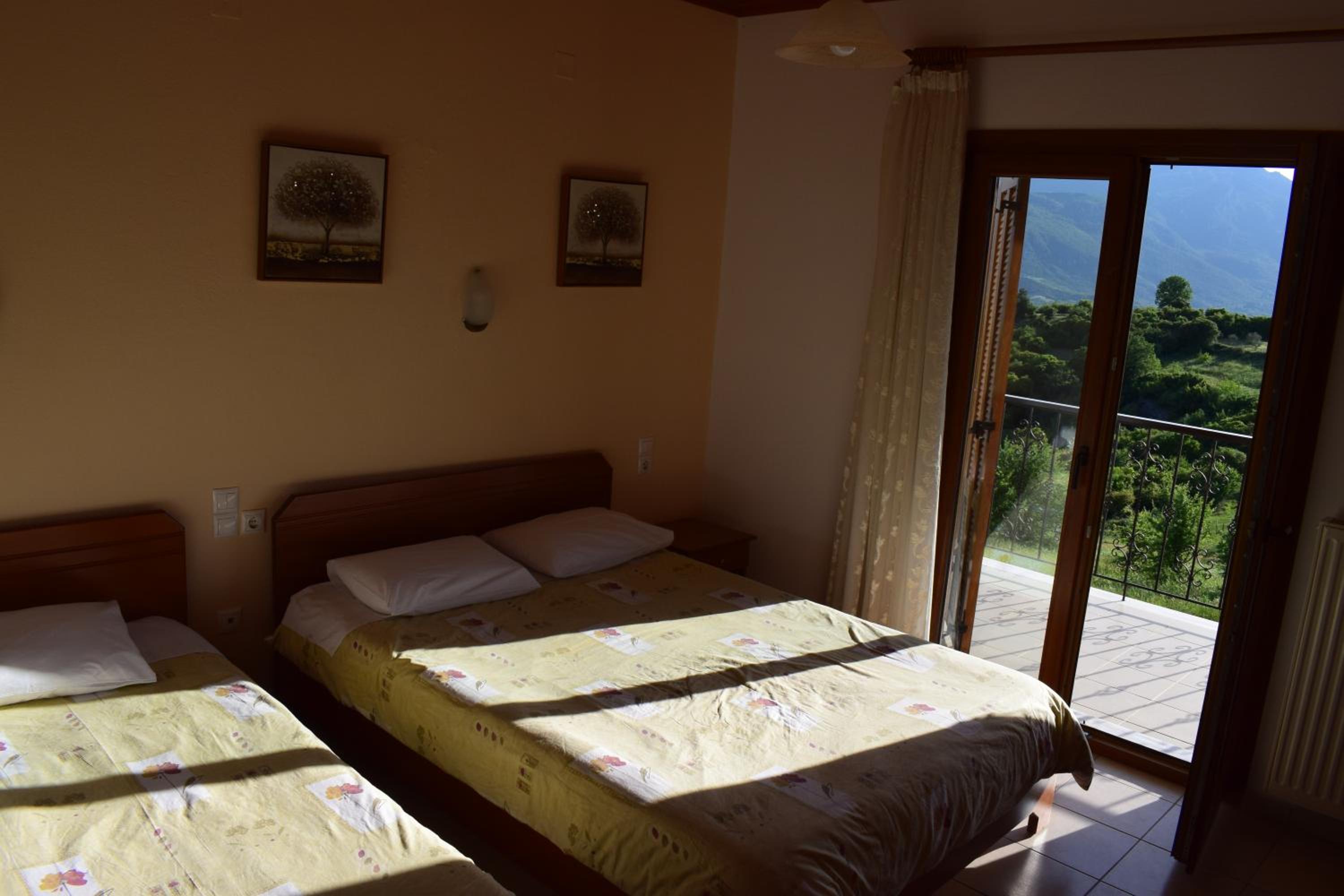 GUESTHOUSE ARSENIS 13/35