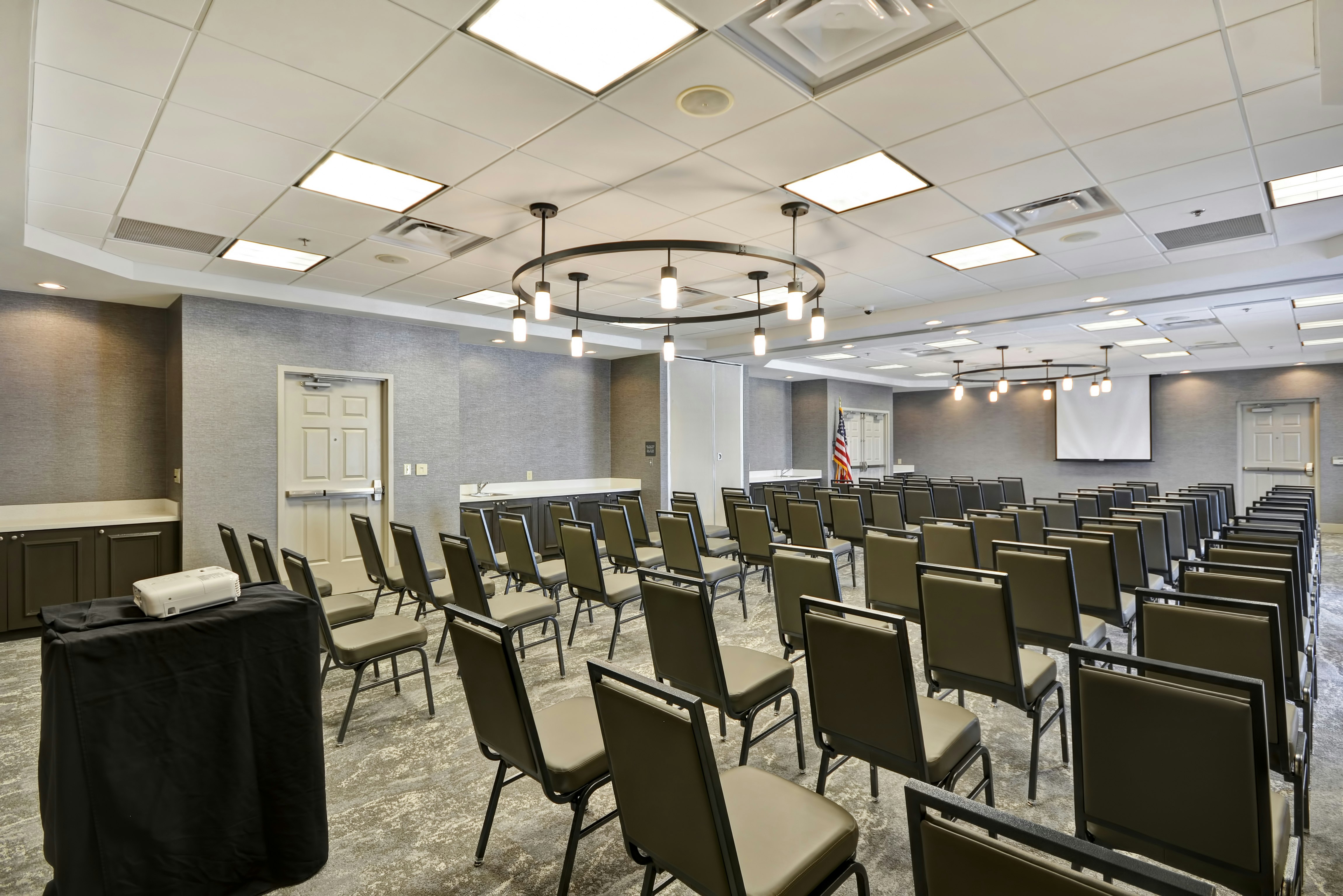 Hilton Garden Inn Panama City 50/69