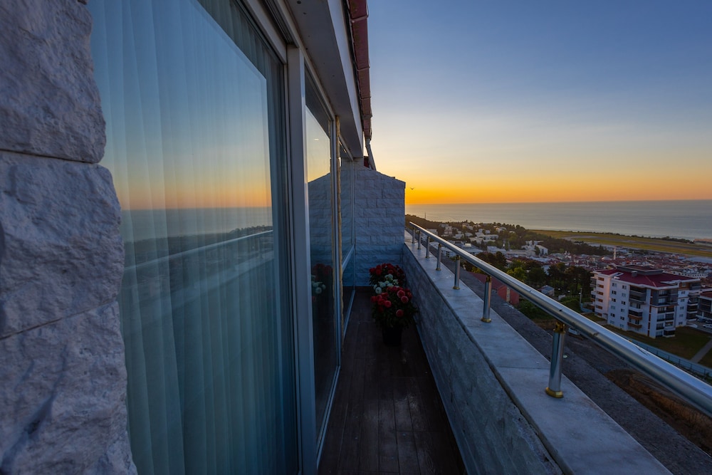 Andalouse Otel 42/49