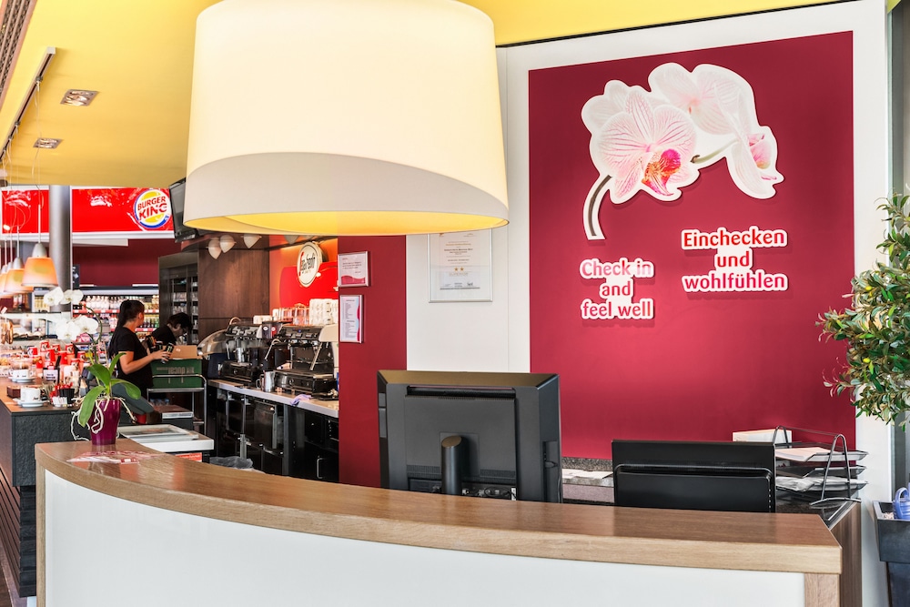 SERWAYS HOTEL BRUCHSAL WEST 6/54