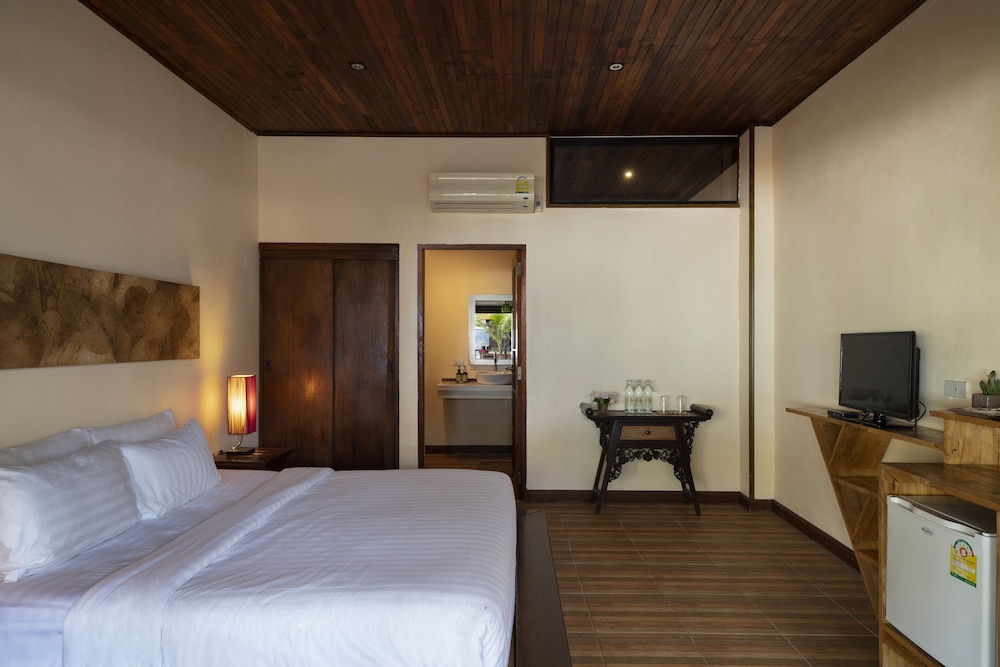 Mali Resort Koh Kradan 6/50