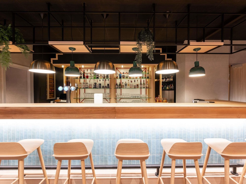 Novotel Macon Nord 52/74