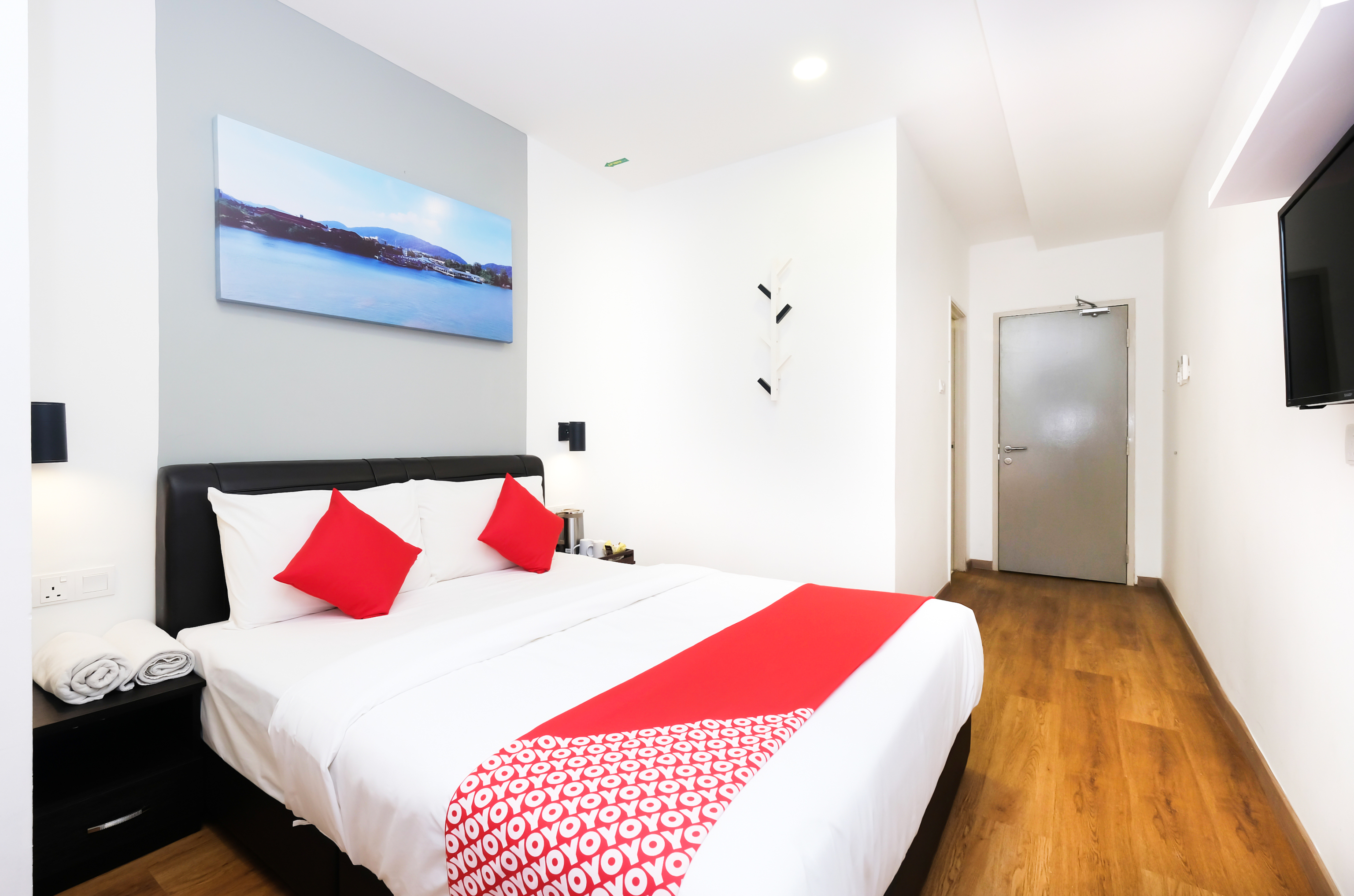 OYO 89492 Carlton Inn Bukit Ubi 19/37