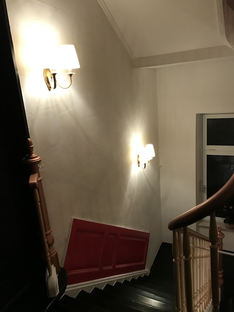 Hotel Mystique 29/50
