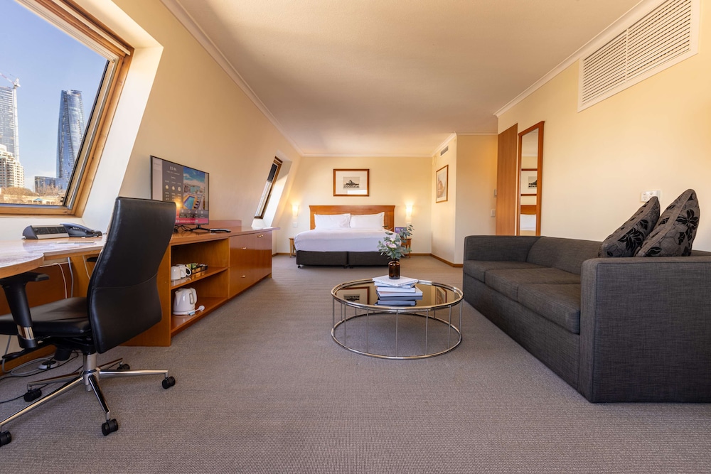 Sydney Harbour Hotel 51/71