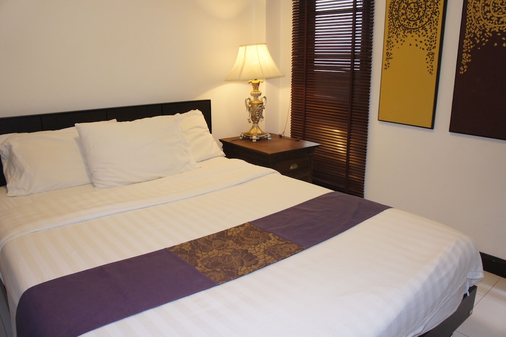 Phuket Gay Home Stay - Caters To Men 10/44