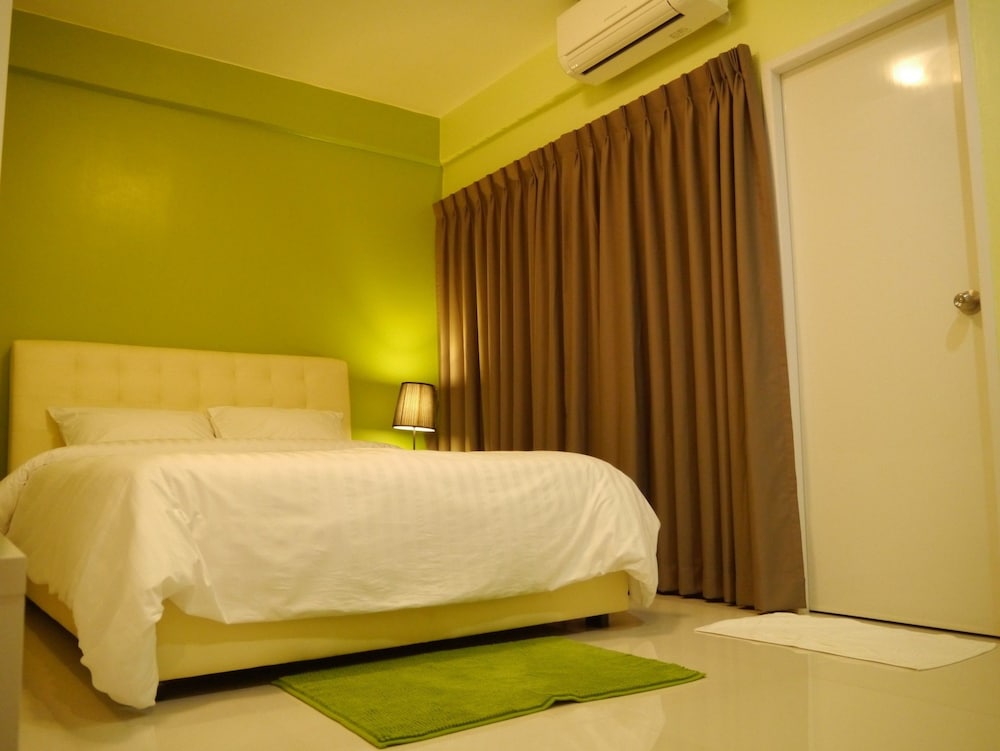 DON MUEANG AIRPORT MODERN BANGKOK HOTEL 6/20