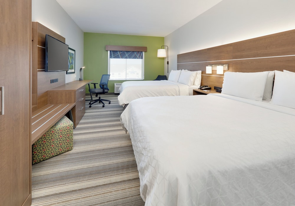 Holiday Inn Express Hotel And Suites Denton Unt Twu 27/68