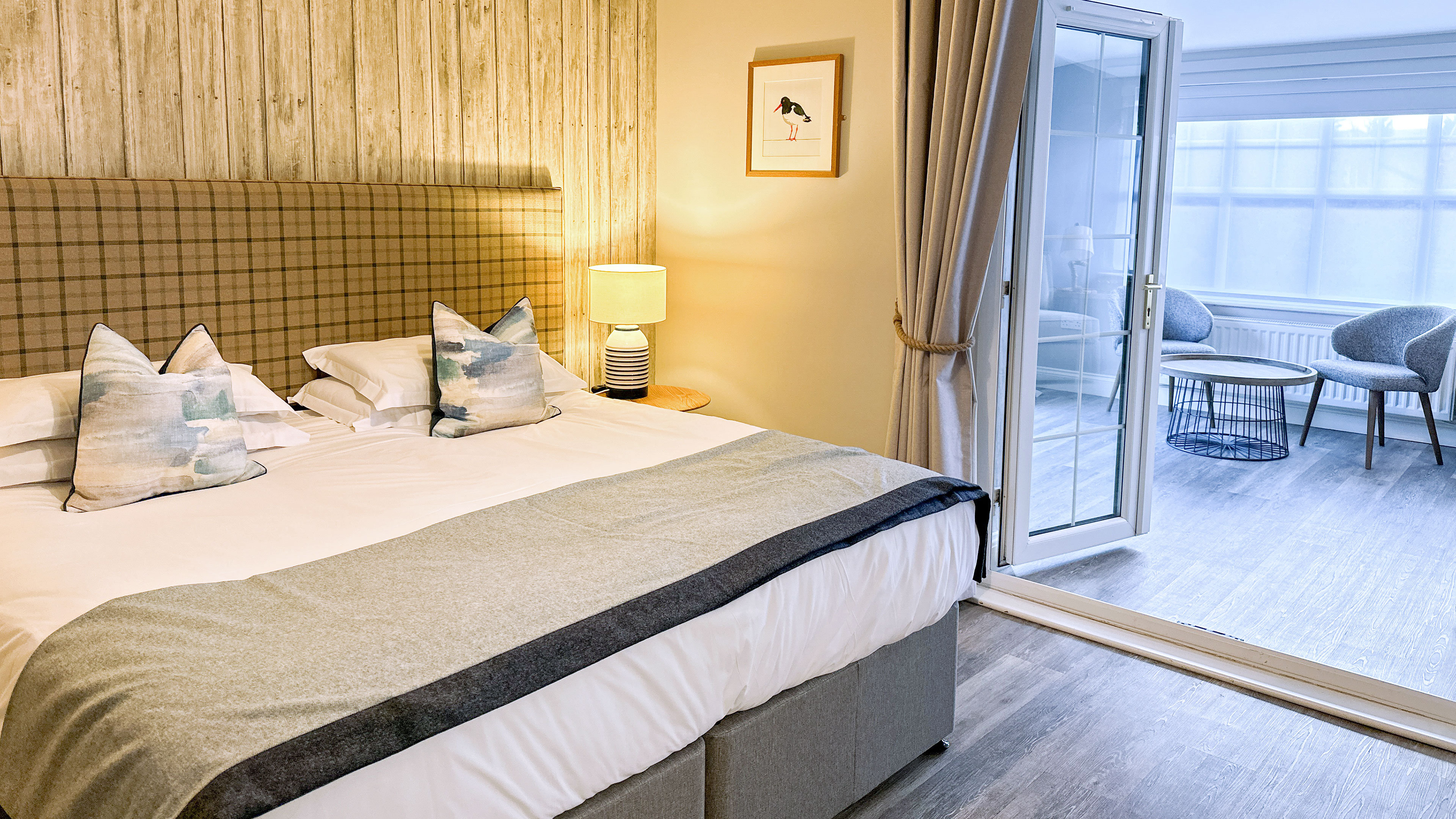 CBH Beach House Hotel 13/34