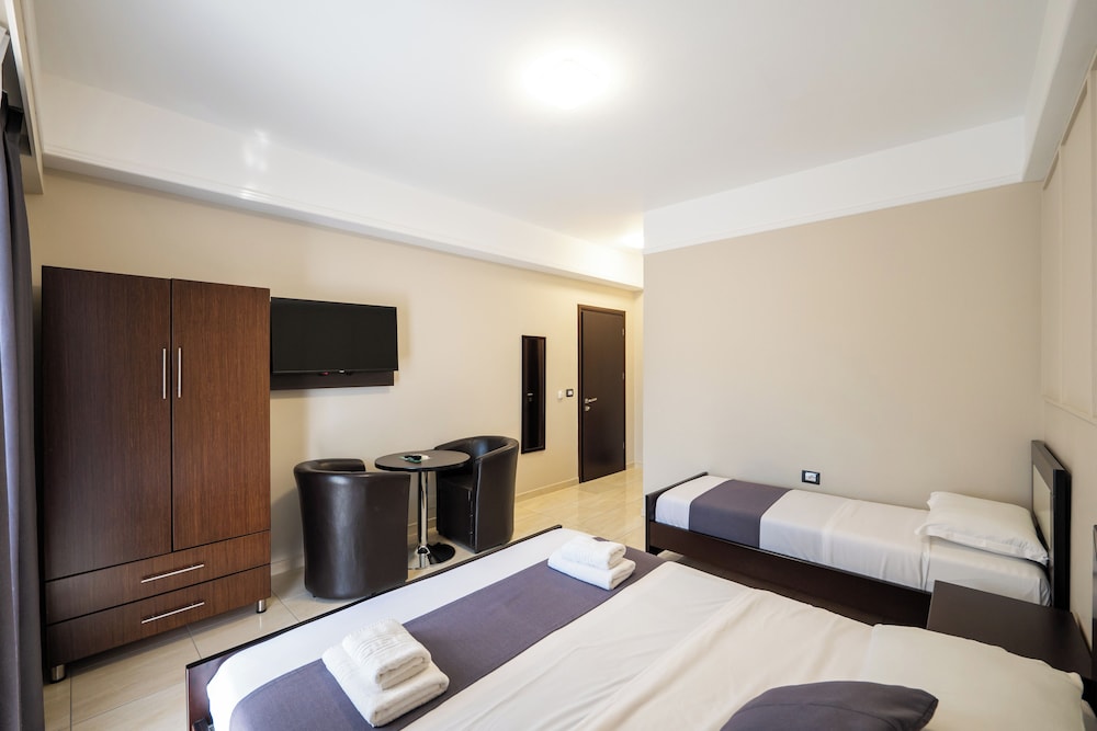 Hotel Heksamil 17/50