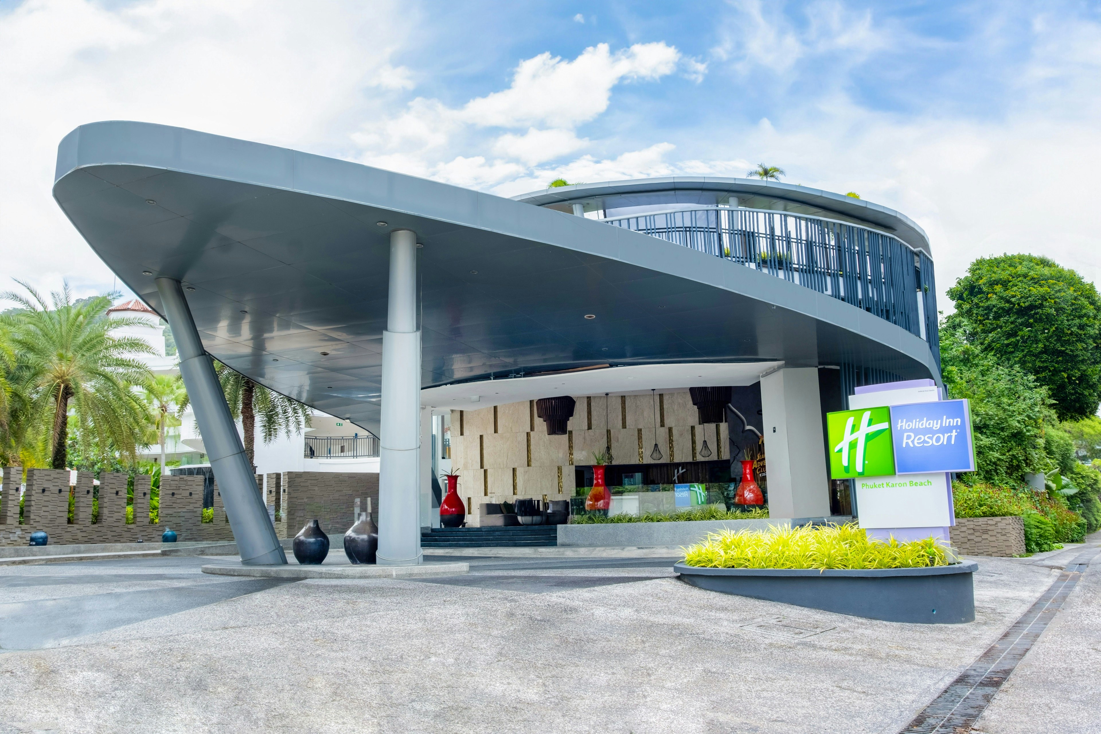 Holiday Inn Resort Phuket Karon Beach 40/50