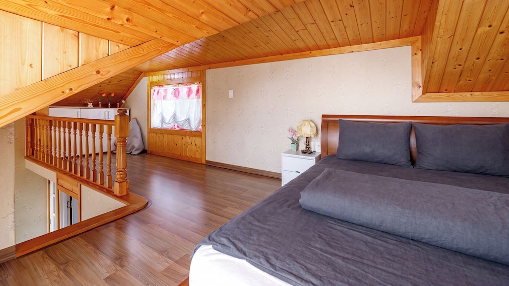 Ganghwa Western Beach Pension 17/50