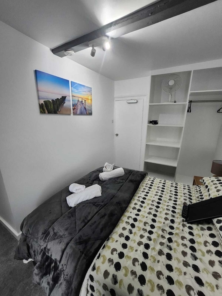 St George's Guesthouse 24/50