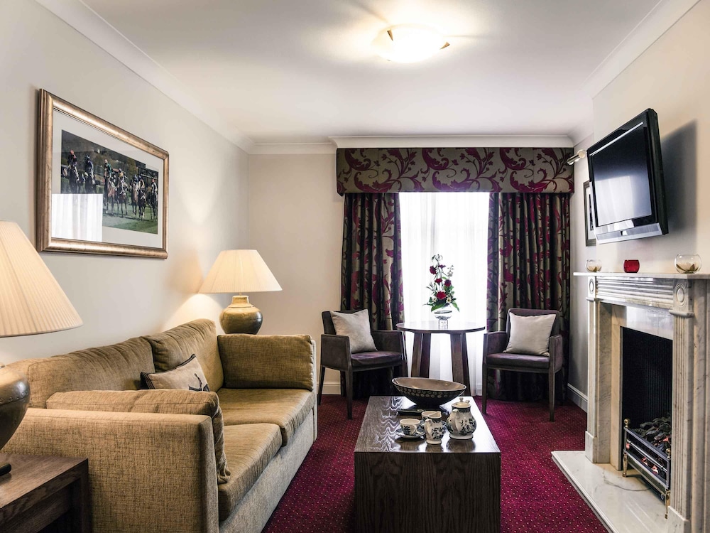 Mercure Haydock Hotel 51/79