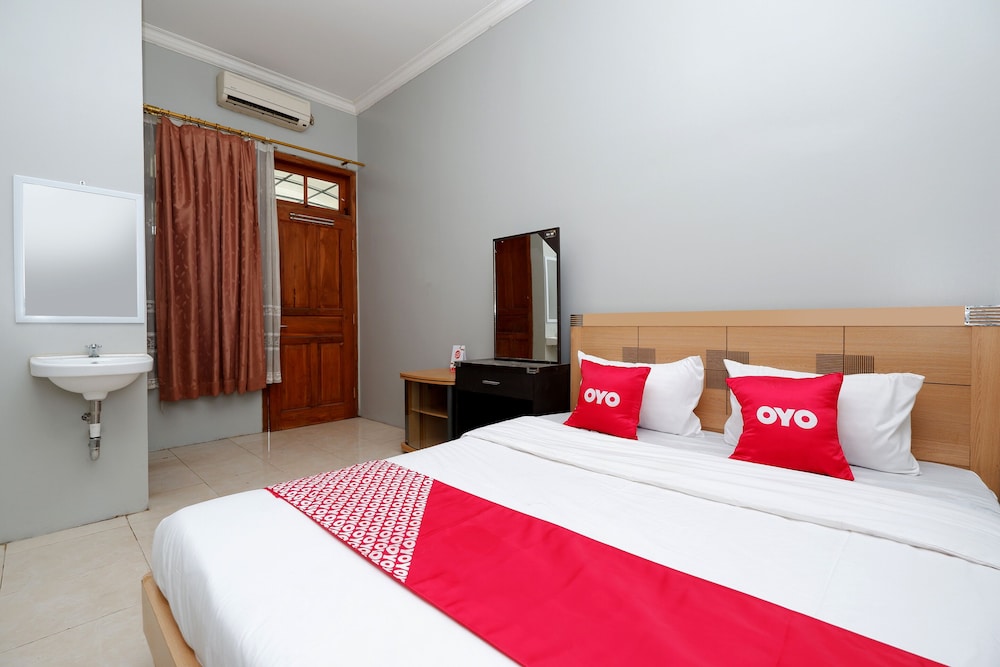 OYO 2737 D'Kost 12/37