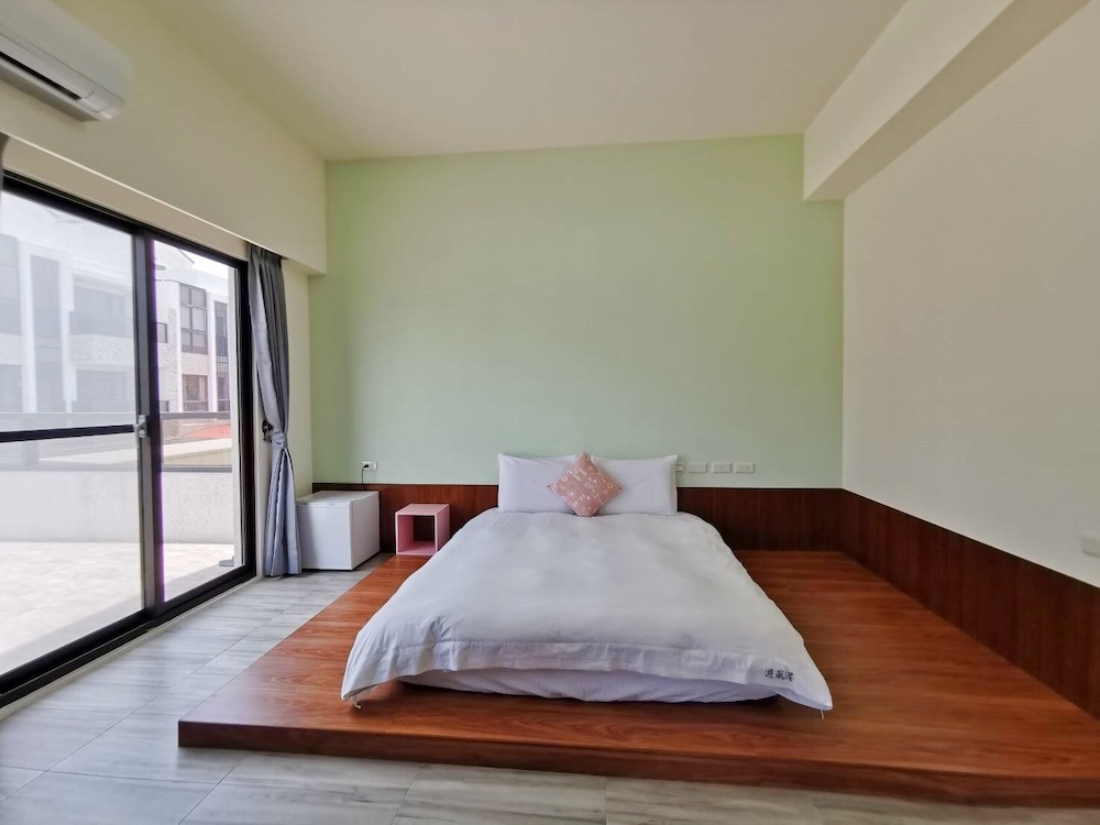 Haven B&B 8/43