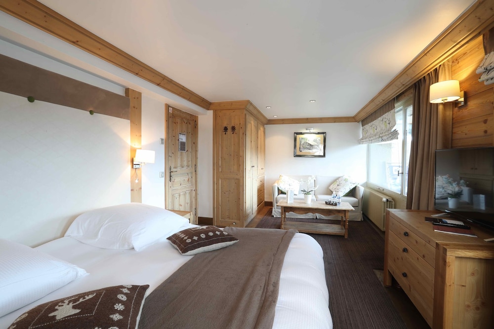 Les Peupliers Hotel 10/42