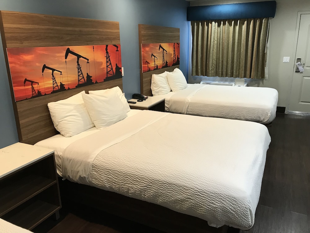 Hyland Motel 11/30