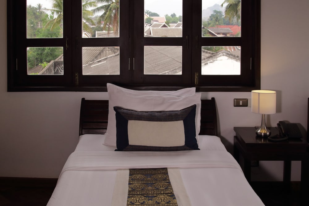 Indigo House Hotel 34/43