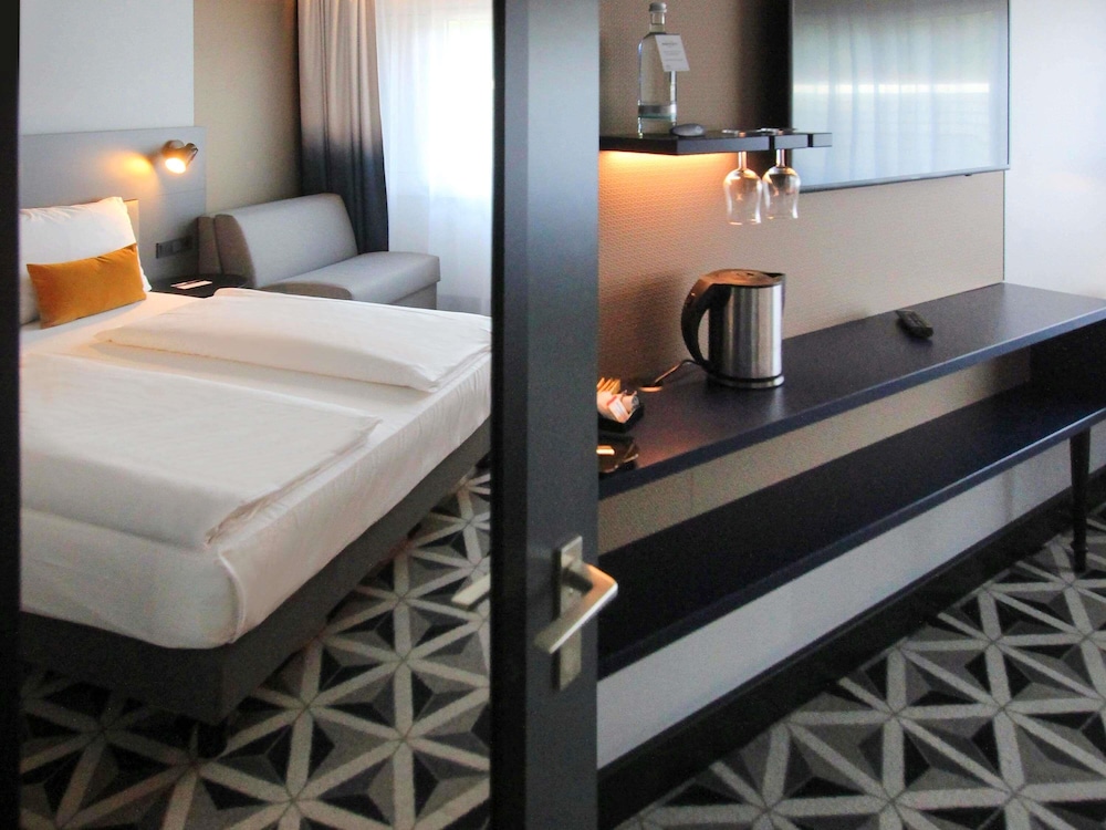 Mercure Hotel Freiburg Am Munster 27/73
