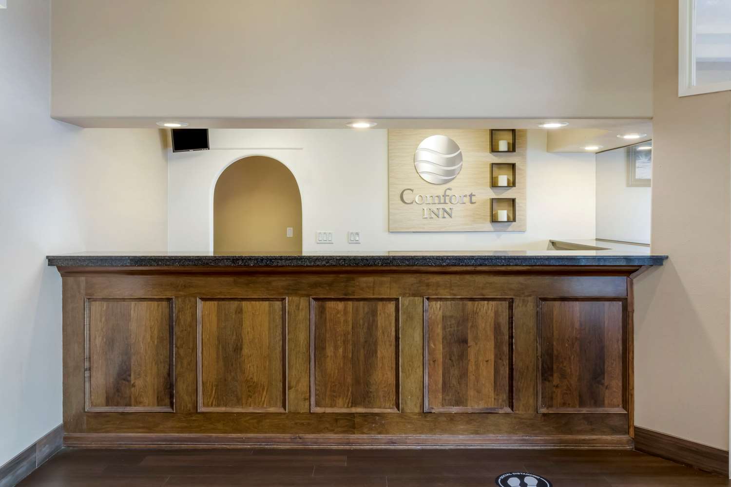 Comfort Inn Lethbridge South 8/43