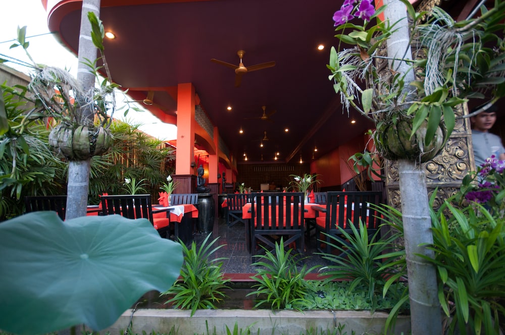 Golden Butterfly Villa 5/50