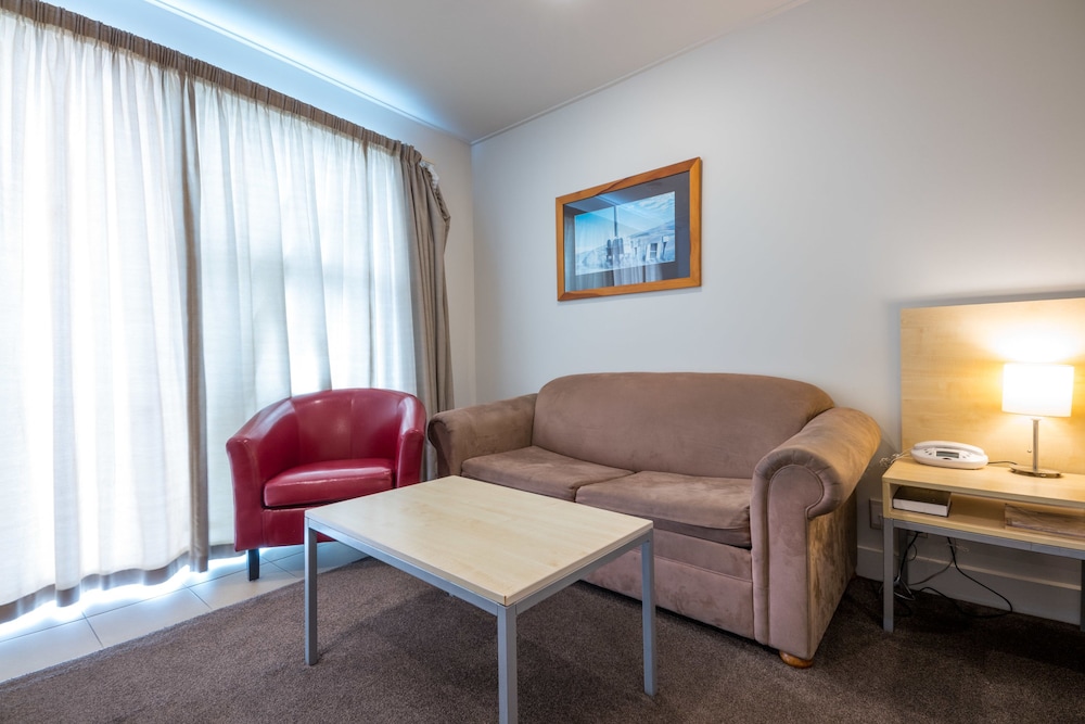 The Westhaven 38/59