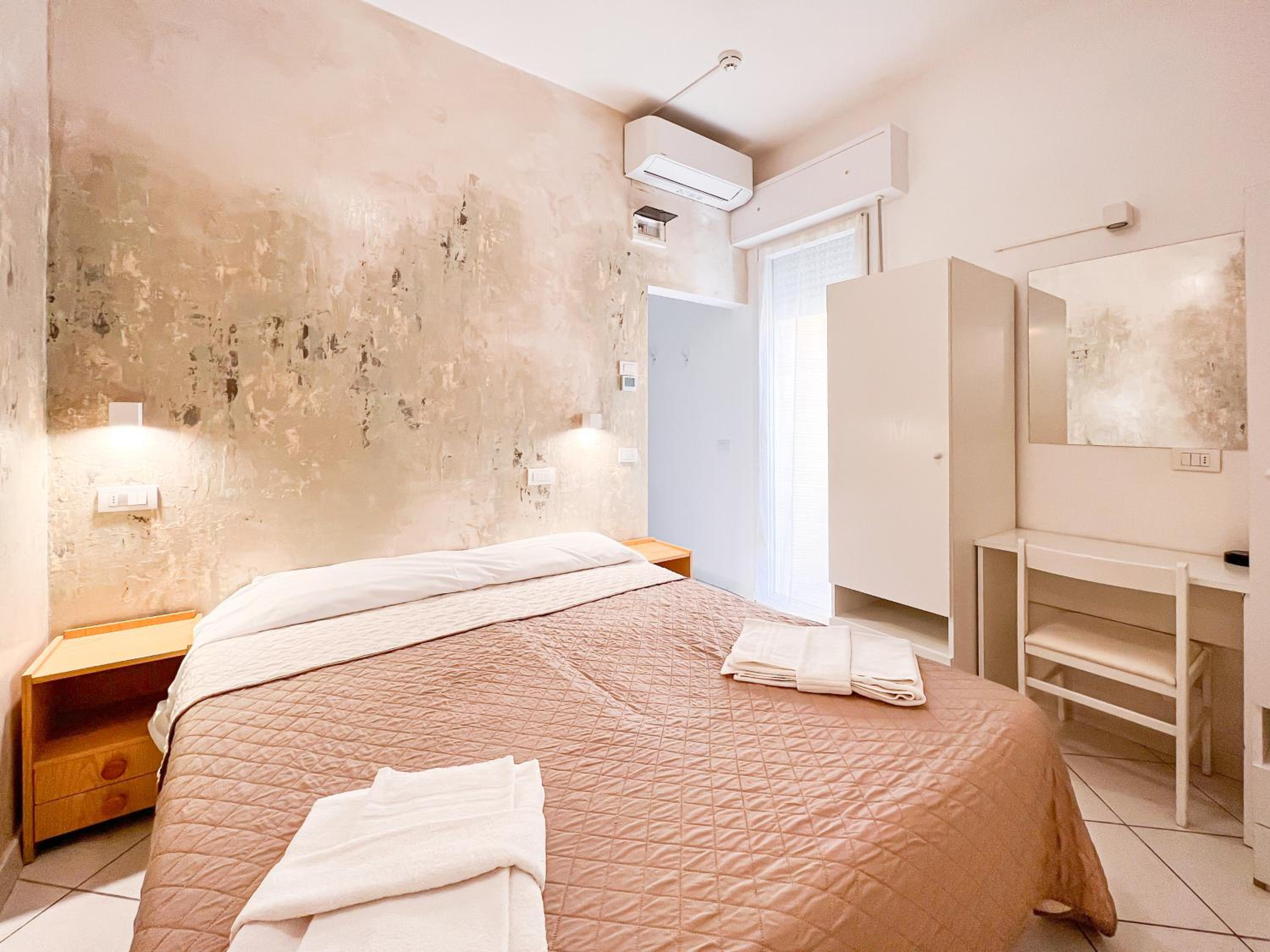 Hotel Giulio Cesare 7/18