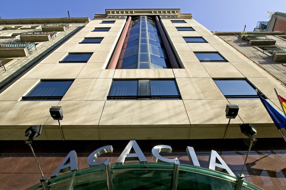 Acacia Suite 1/41