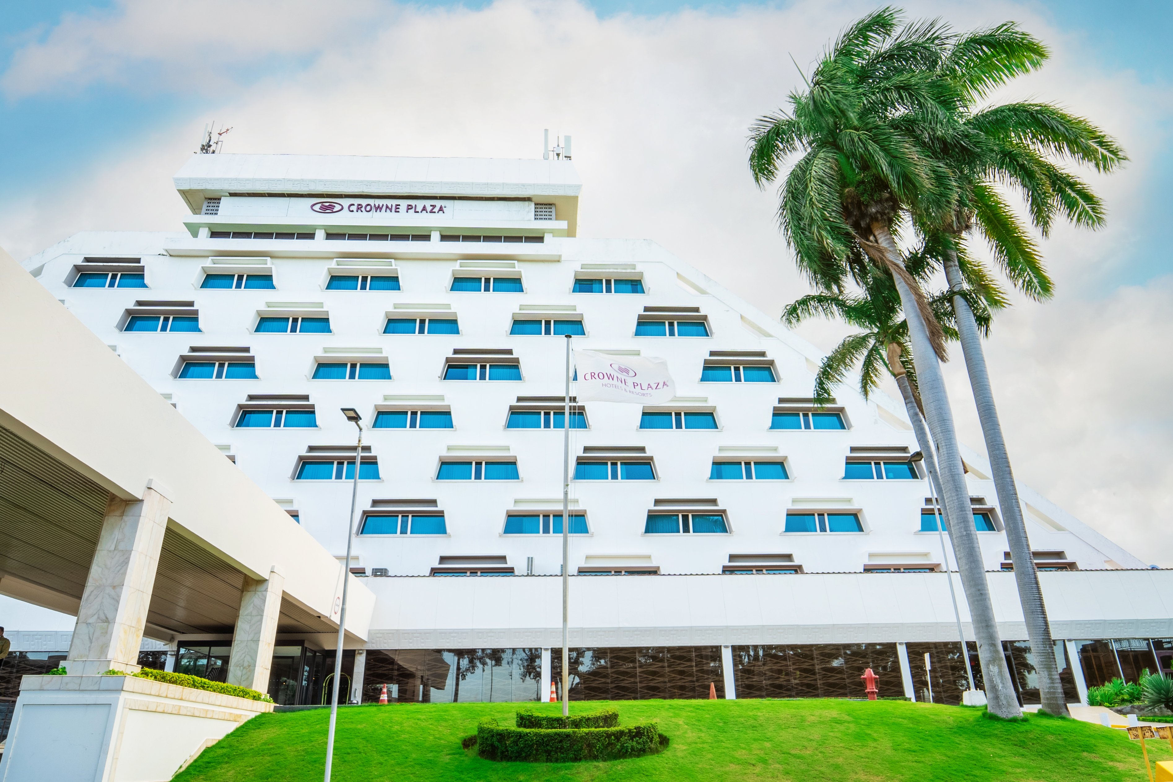 Crowne Plaza Managua 3/81
