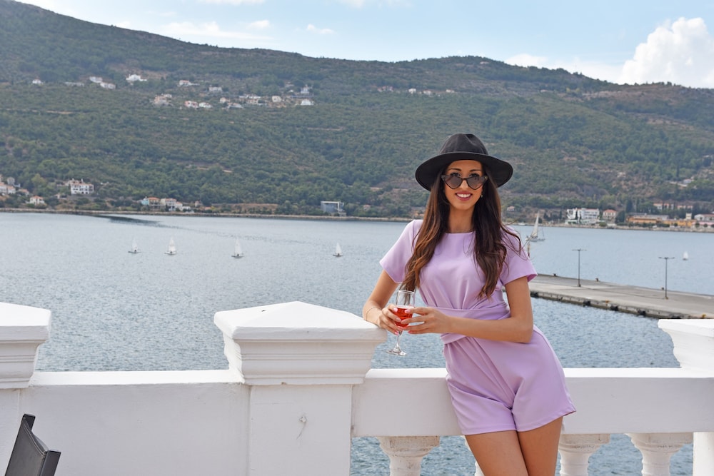 Samos City Hotel 40/69
