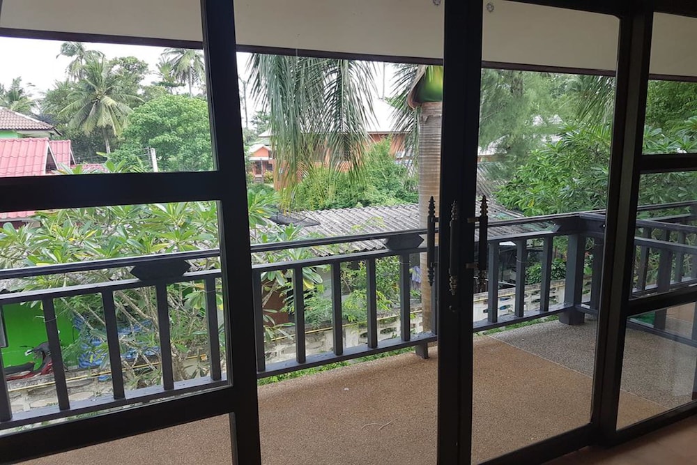 Baan Chai Lay Apartment 11/23