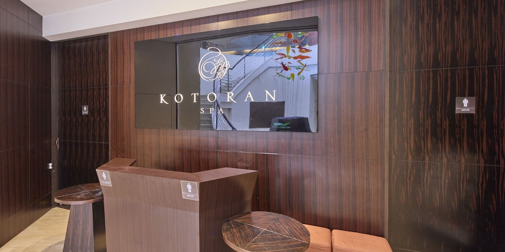 Okinawa NaHaNa Hotel & Spa 9/67