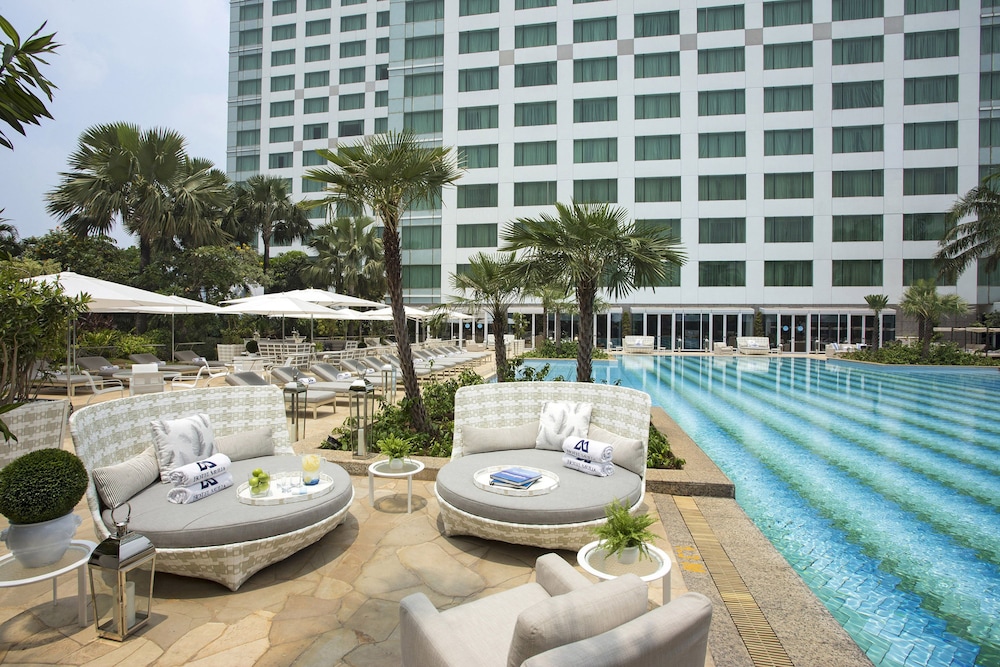 Hotel Mulia Senayan Jakarta 42/43