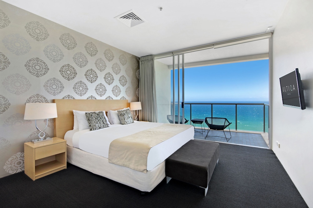ULTIQA Air on Broadbeach 12/71