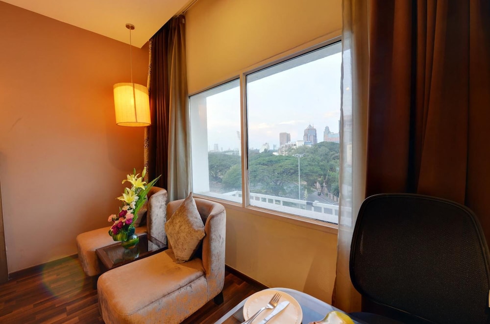 Hotel Ramanashree Richmond 38/58