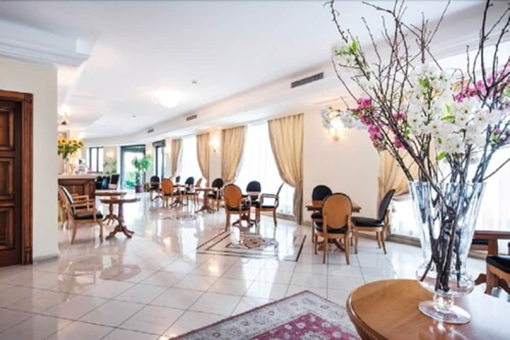 Hotel San Giorgio Crotone 34/45