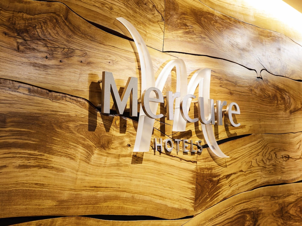 Mercure Newbury West Grange Hotel 37/72